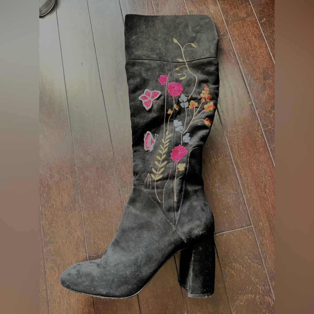 Nanette Lepore Lisette Embroidered Black Knee-High Women's Boots - Picture 5 of 9
